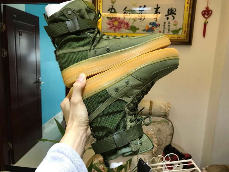 Authentic Nike Air force 1 Special Field